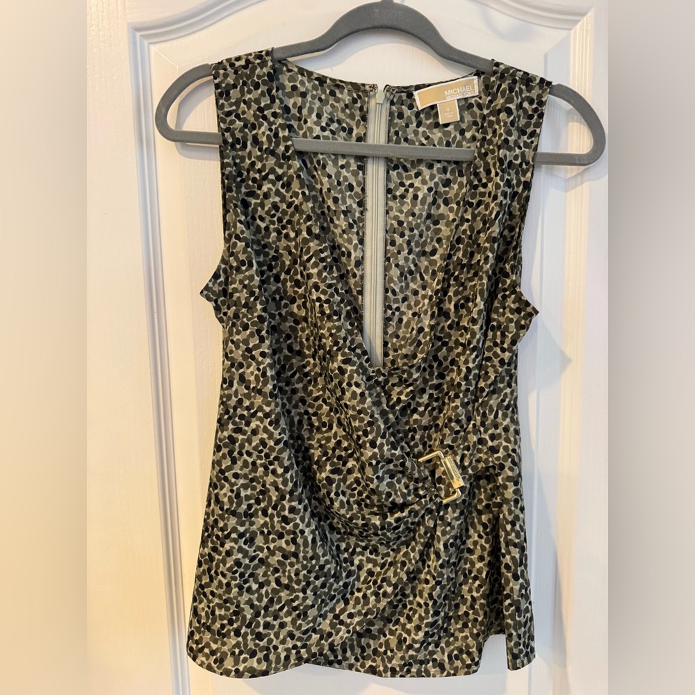 Michael Kors Black and Gray Sleeveless Patterned Blouse